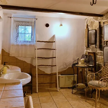 Dom Czarnow 6 Hébergement de vacances *